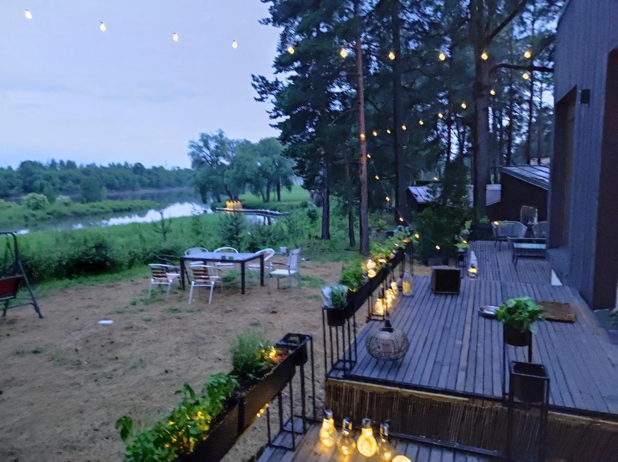 Gaujaclub - 3 Rooms Design Lofts Riverside Gauja  Bagian luar foto